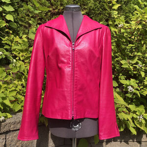 Size M Danier Women’s Italian Leather Jacket Pink Collared Foldable Cuffs CA